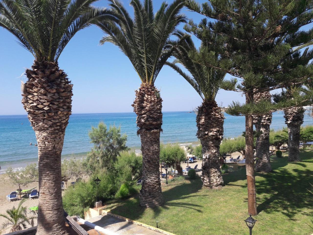 Blue Ocean Apartments Makry Gialos  Exterior photo