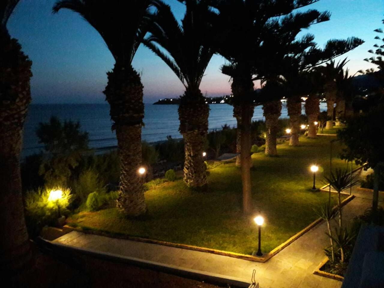 Blue Ocean Apartments Makry Gialos  Exterior photo