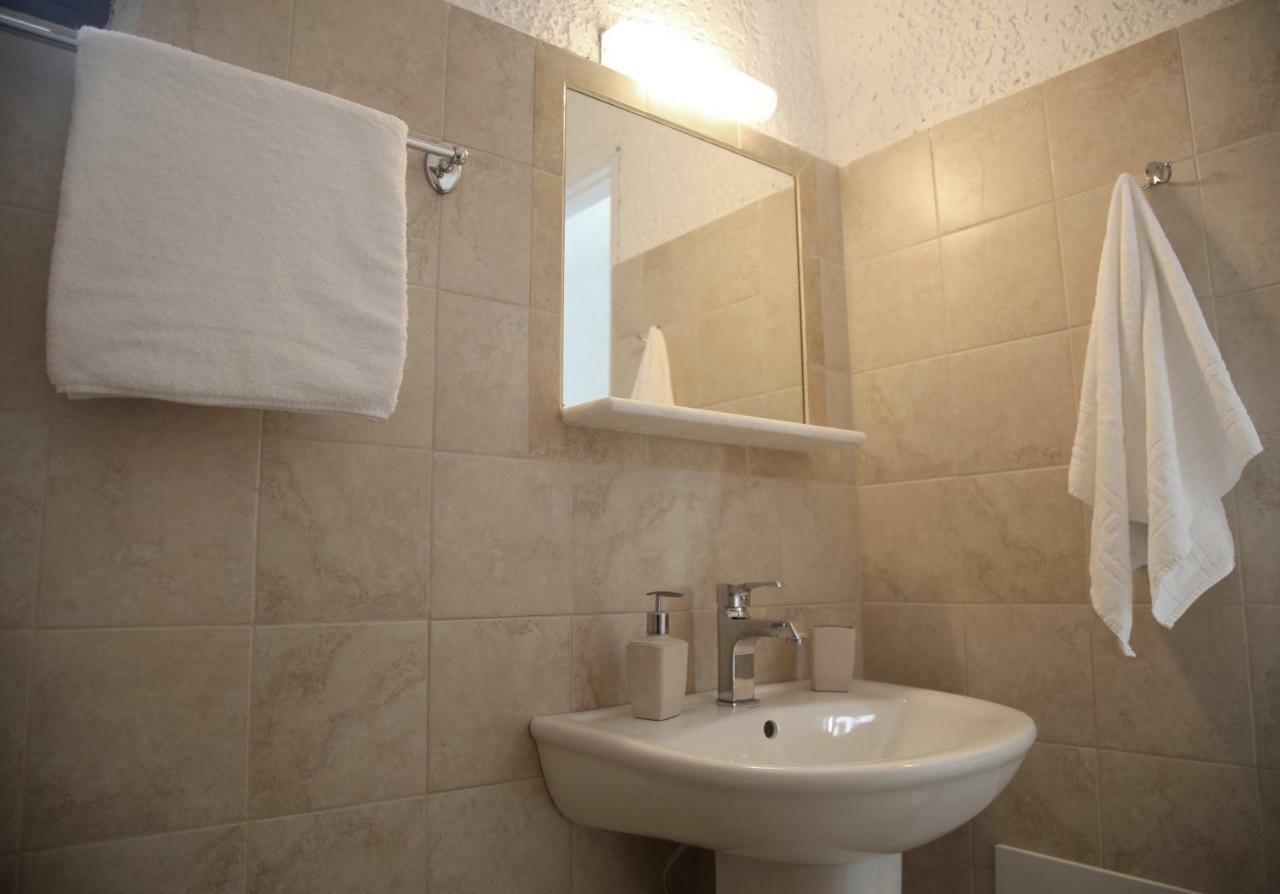 Blue Ocean Apartments Makry Gialos  Exterior photo